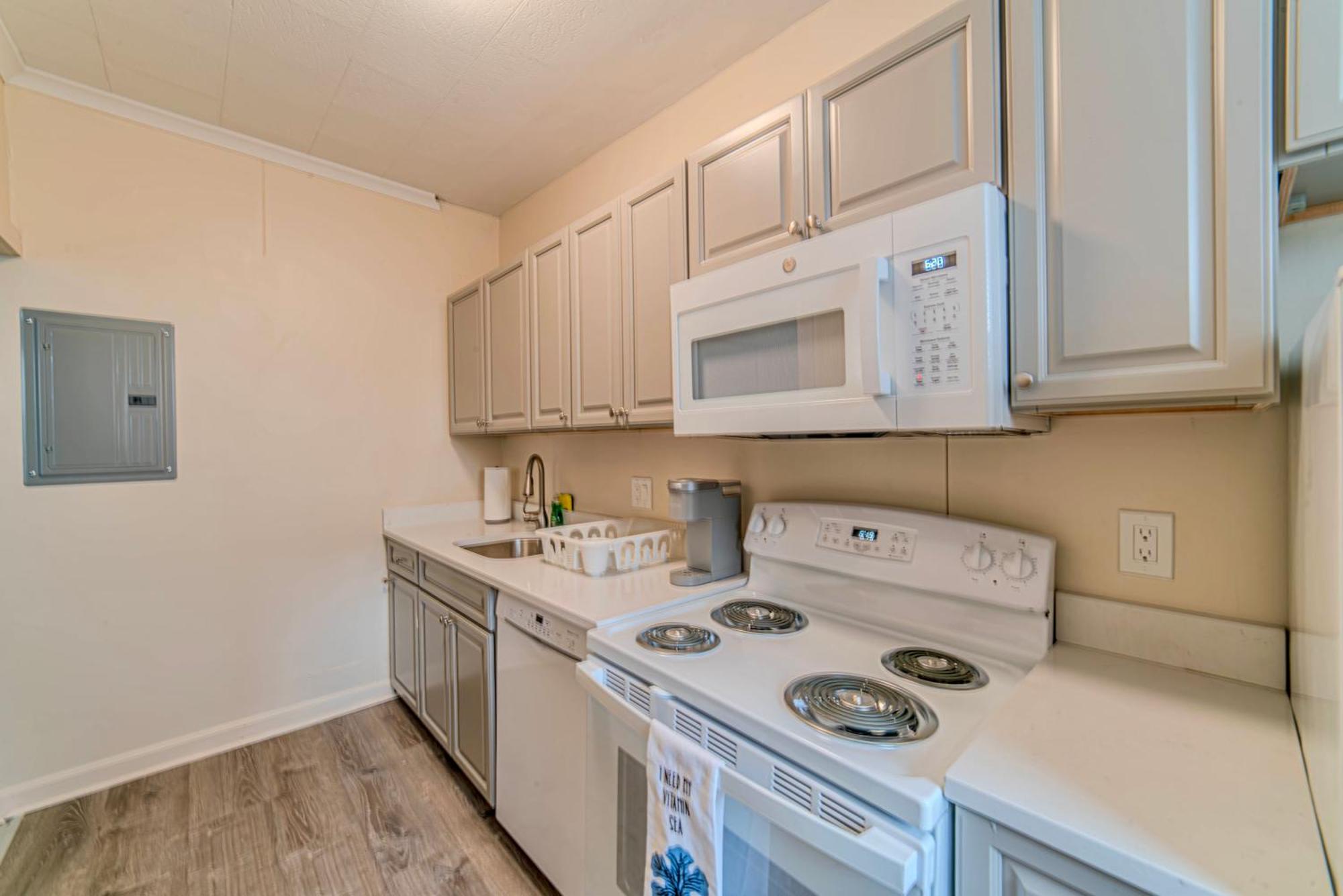 Apartment 150 Main Street *
